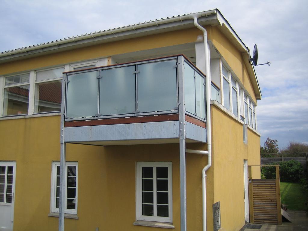Lokken Bright Apartment Bagian luar foto